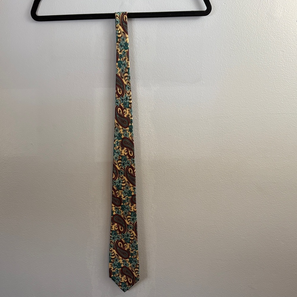 Stylish Paisley Tie in Teal and Brown